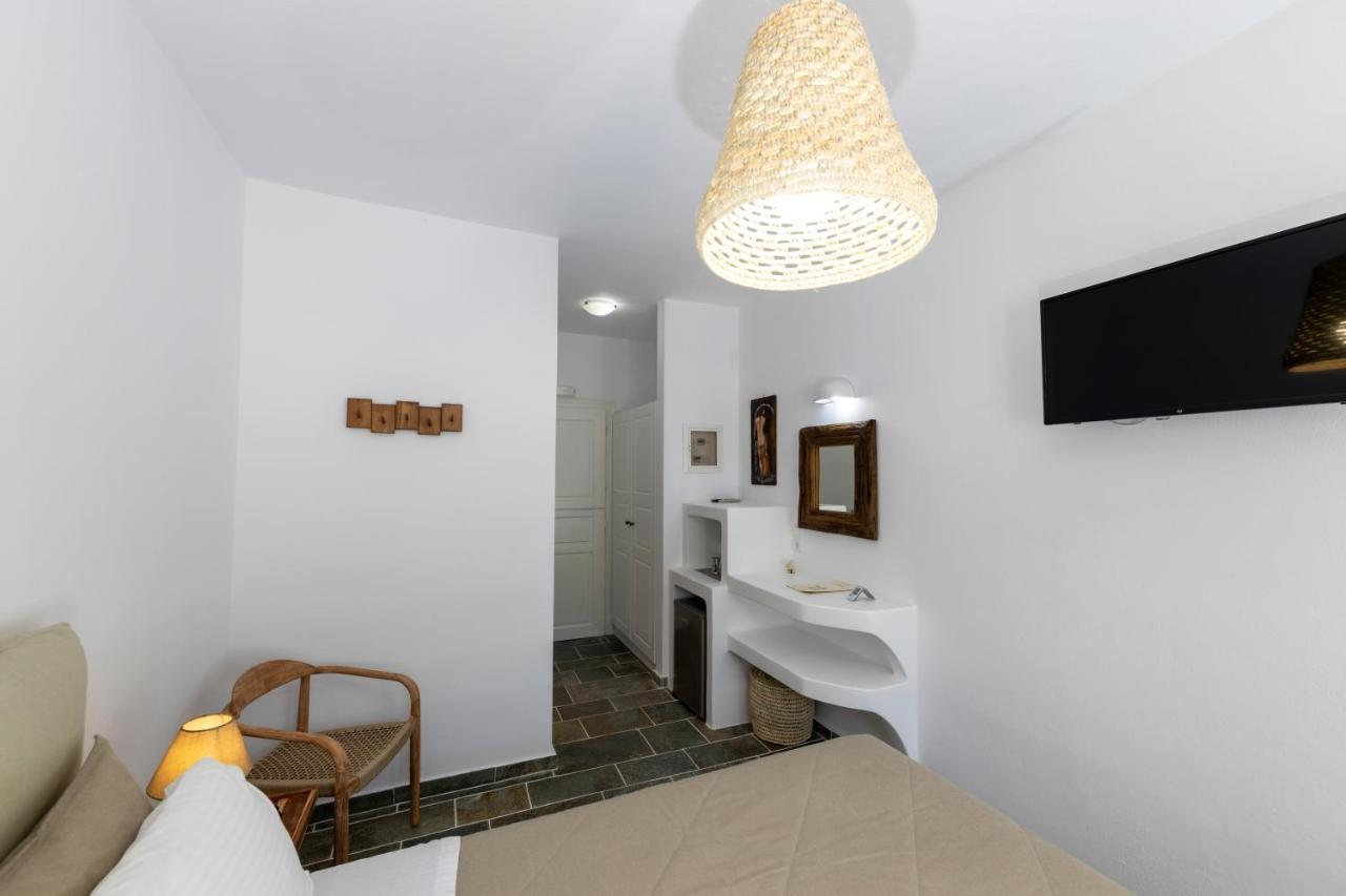 Nymfes Hotel Камараи Экстерьер фото